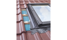 Оклад для профилированных кровельных покрытий FAKRO EZV-А 66х98